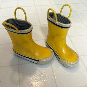 Joe Fresh Size 6 Yellow Rain Boots